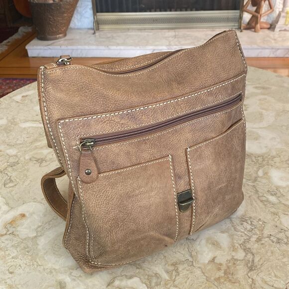 Roots Raiders Convertible Pack Tribe Leather Unisex Medium - Picture 14 of 16